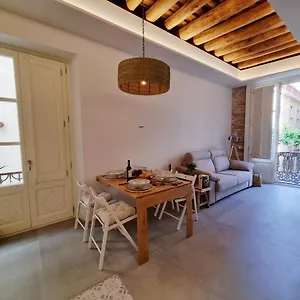 https://apartamento-rstico-modernizado.topcostabravahotels.com
